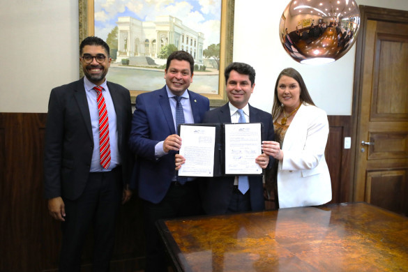 Assembleia e Uvepar firmam parceria para fortalecer o trabalho dos Legislativos municipais no Paraná