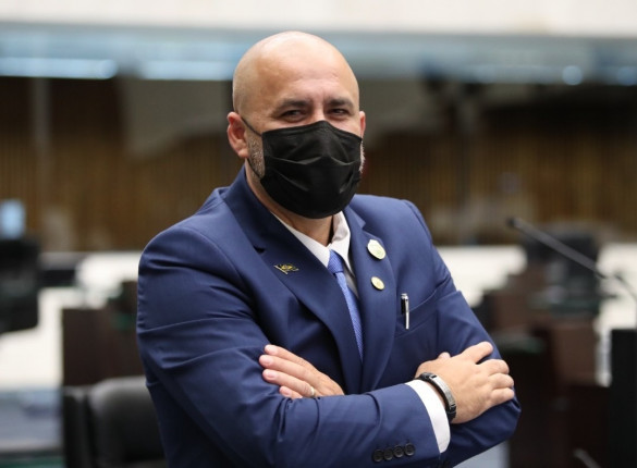 Deputado Soldado Fruet pede investigação do MP sobre doação de aviões ao MS
