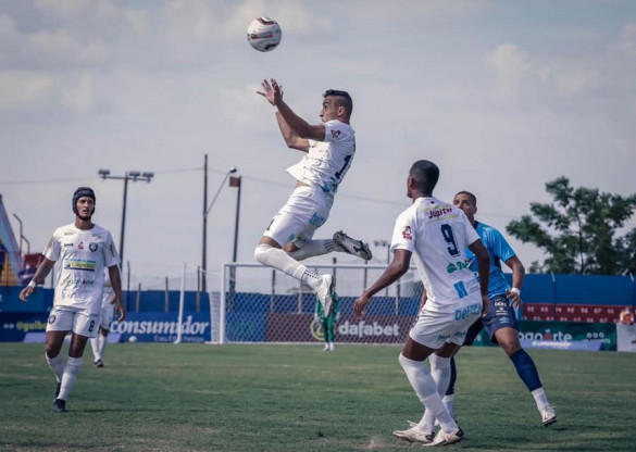 TV Assembleia transmite Cianorte FC x Paraná Clube direto do Estádio Albino Turbay
