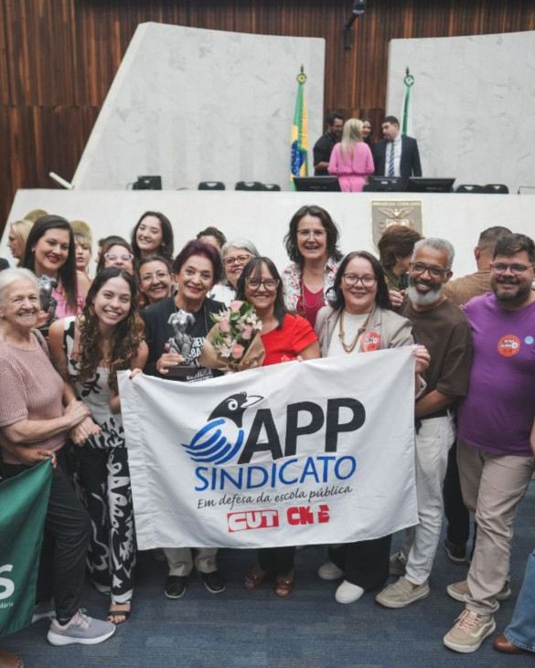 Deputada Ana Júlia (PT) destaca os 79 anos da APP-Sindicato e reforça defesa da educação pública
