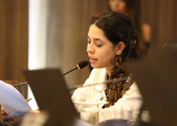 Após requerimento da deputada Ana Júlia (PT), Seed flexibiliza exigência de 100% de frequência em formações de professores