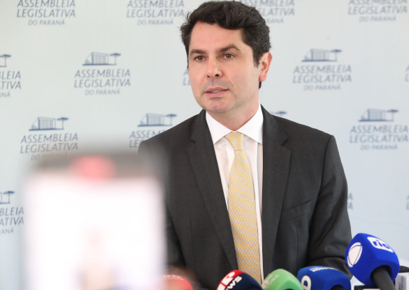Assembleia Legislativa constrói emenda para incluir dívidas do IPVA no Programa Regulariza Paraná