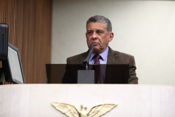 Na tribuna da Assembleia, deputado Galo fala de covardia nas redes sociais