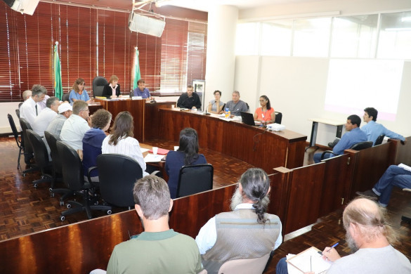 Bloco da agricultura familiar discute formas de melhorar a produção e comercialização de alimentos