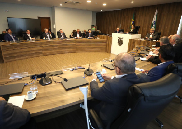 Assembleia reúne setor produtivo para debater avanços e desafios da transição energética e dos biocombustíveis no Paraná