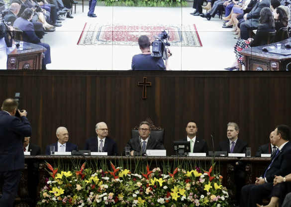 Comissão Executiva da Assembleia prestigia posse do novo presidente do Tribunal de Justiça