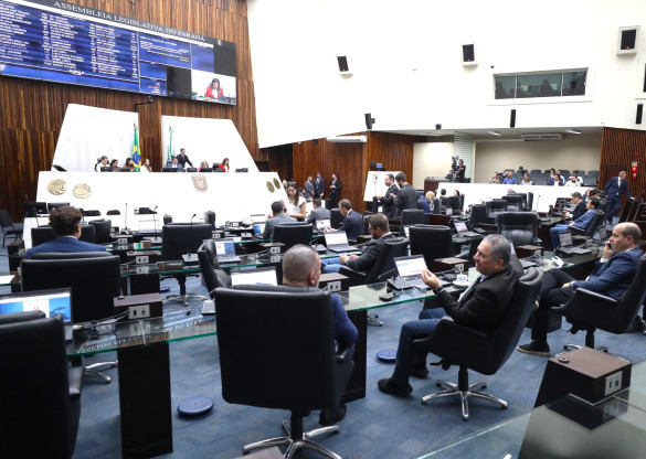 Assembleia Legislativa aprova projeto que amplia divulgação de serviço de apoio a superendividados