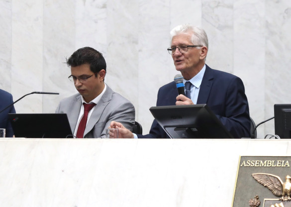 Relatório da SEFA apresentado na Assembleia aponta Paraná como 3º estado em execução orçamentária em 2025