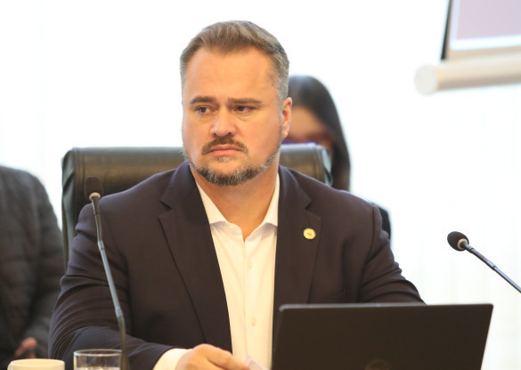 Deputado Alisson Wandscheer (SD) defende instituições de educação especial e afirma que Decreto Federal 12.686/2025 é inconstitucional