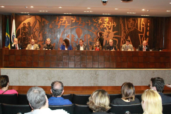 Em parceria com a Câmara dos Deputados, Assembleia debate mudanças na legislação de trânsito