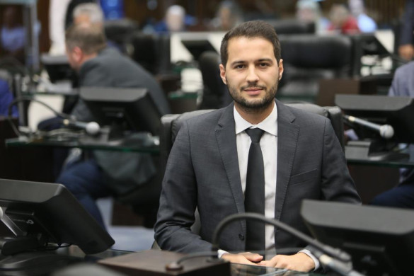 Assembleia reconhece trabalho de instituições de saúde de Dois Vizinhos