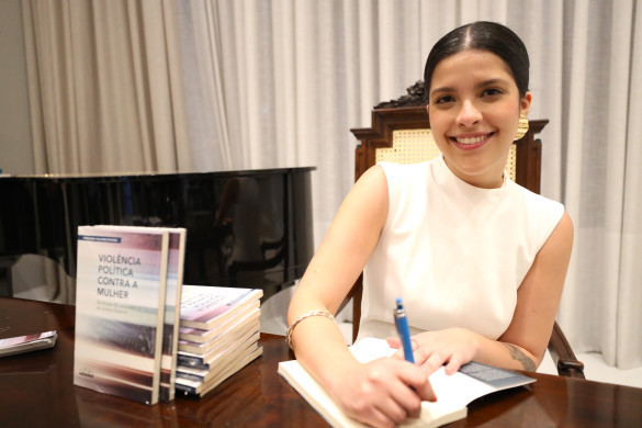 Assembleia promove lançamento de obra que analisa competência da Justiça Eleitoral nos casos de violência política de gênero