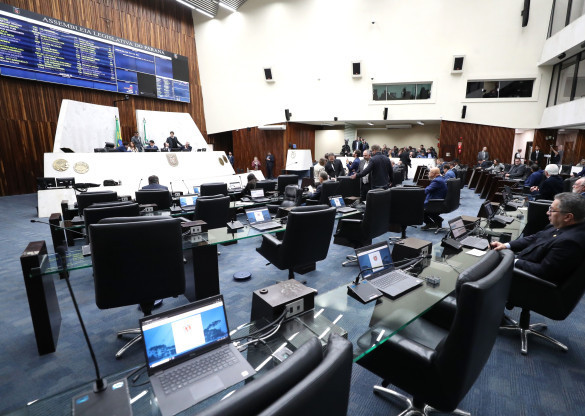 Plenário conclui tramitação do inédito Código de Ética da Assembleia Legislativa do Paraná