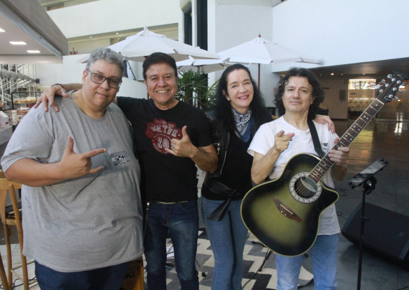 Pratas da casa apresentam bis de sucessos no “Comunicação & Arte na Assembleia”
