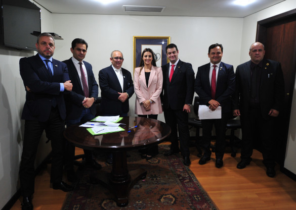 Comissão de Defesa do Consumidor aprova projetos que fortalecem direitos do cidadão