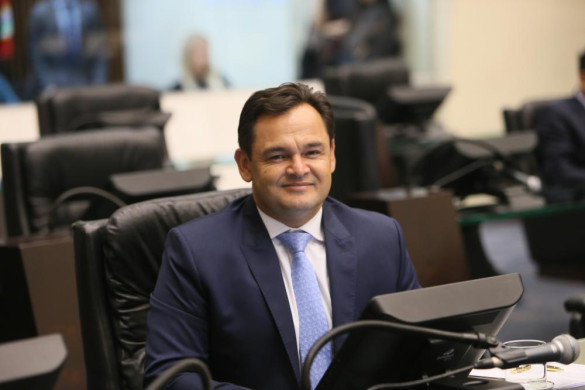 Proposta obriga instalação de câmeras em guarda-volumes