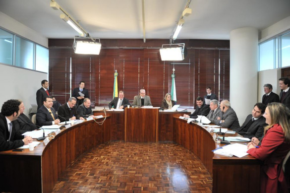 CCJ aprova instituição do auxílio-transporte para servidores com renda de até três salários