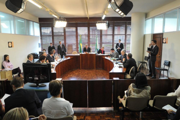 CCJ faz sessão extraordinária para votar aumento de capital da Sanepar