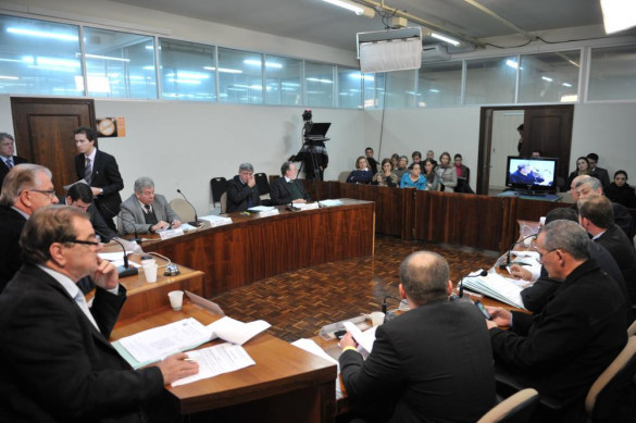 Votação de recurso divide a Comissão de Constituição e Justiça