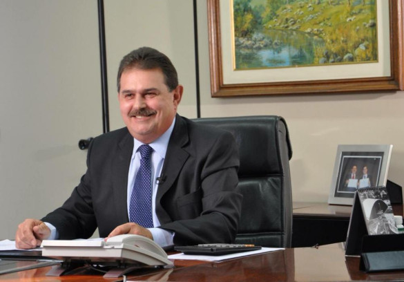A Assembleia Legislativa do Paraná decretou luto oficial de 3 dias pelo falecimento do ex-deputado estadual Cezar Silvestri