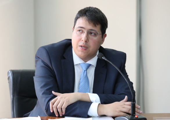 Comissão de Obras Públicas da Assembleia realiza sabatina com indicado para Diretoria de Regulação Econômica da Agepar