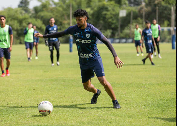 TV Assembleia transmite Londrina e Athletico pelas quartas de final do Campeonato Paranaense