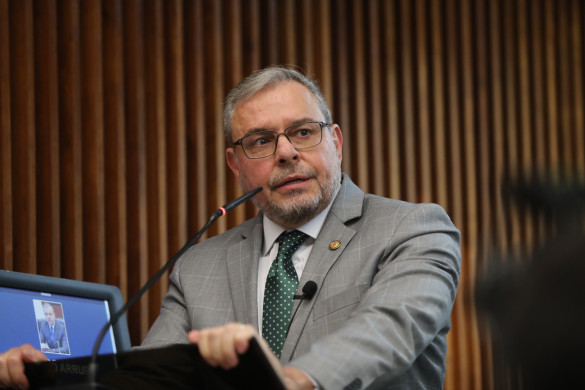 Projeto de lei prevê transferência de Policiais Civis, Militares e Penais que possuem filhos ou dependentes com algum tipo de Deficiência