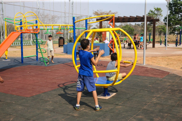 Sancionada lei que institui o Orçamento da Criança e do Adolescente