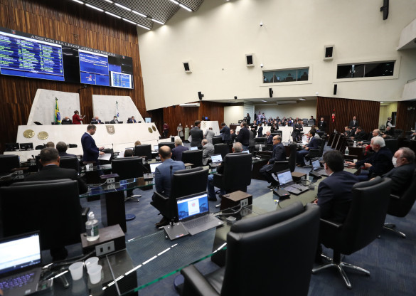 Projeto que garante vagas de pilotos de aeronaves da PM para praças da corporação avança em 3º turno na Assembleia