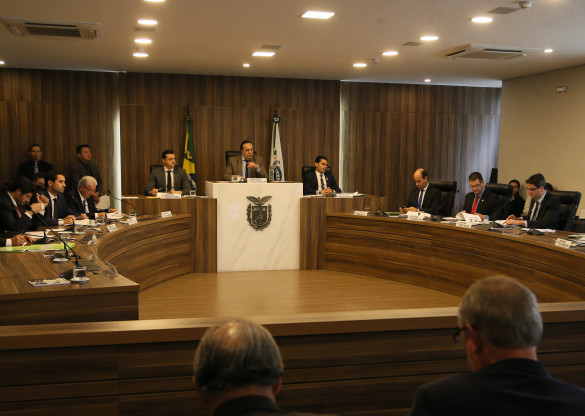 CCJ dá parecer favorável ao projeto que trata de medidas protetivas para professor vítima de violência na escola
