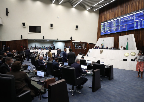 Aprovado projeto que aumenta nível de escolaridade em concursos para a PM e Bombeiros