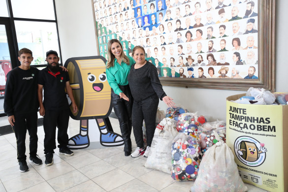 Assembleia recebe doações de tampinhas de Associação de Recicláveis
