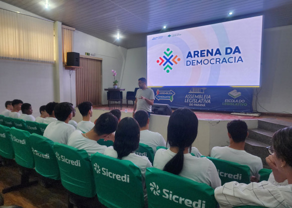 Assembleia Itinerante inicia programação na Expo Umuarama com atividades de educação cidadã