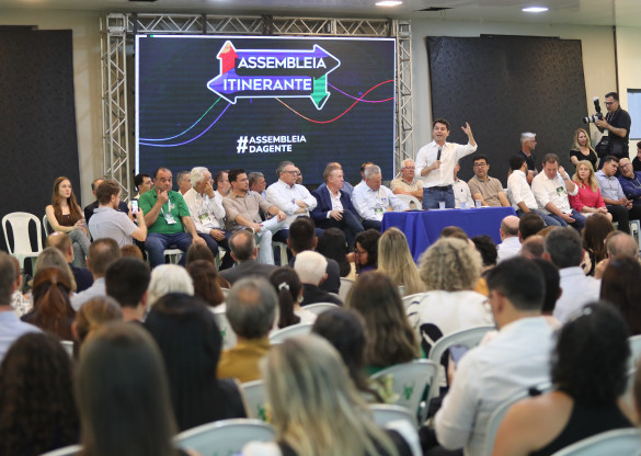Deputados realizam 34ª edição da Assembleia Itinerante, em Paranavaí, e recebem demandas da comunidade