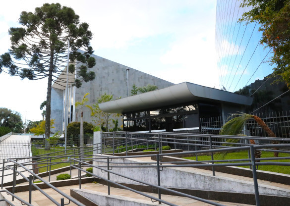 Assembleia promove semana com duas sessões de interiorização, homenagens e debates sobre violência contra a mulher e direitos humanos