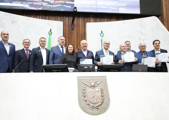 Sessão solene comemora 60 anos de contribuições da ADVB/PR ao marketing e vendas no Paraná