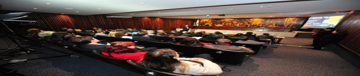 Escola do Legislativo promoveu nesta terça-feira (04) palestras sobre "Relações Governamentais: perspectivas e tendências".