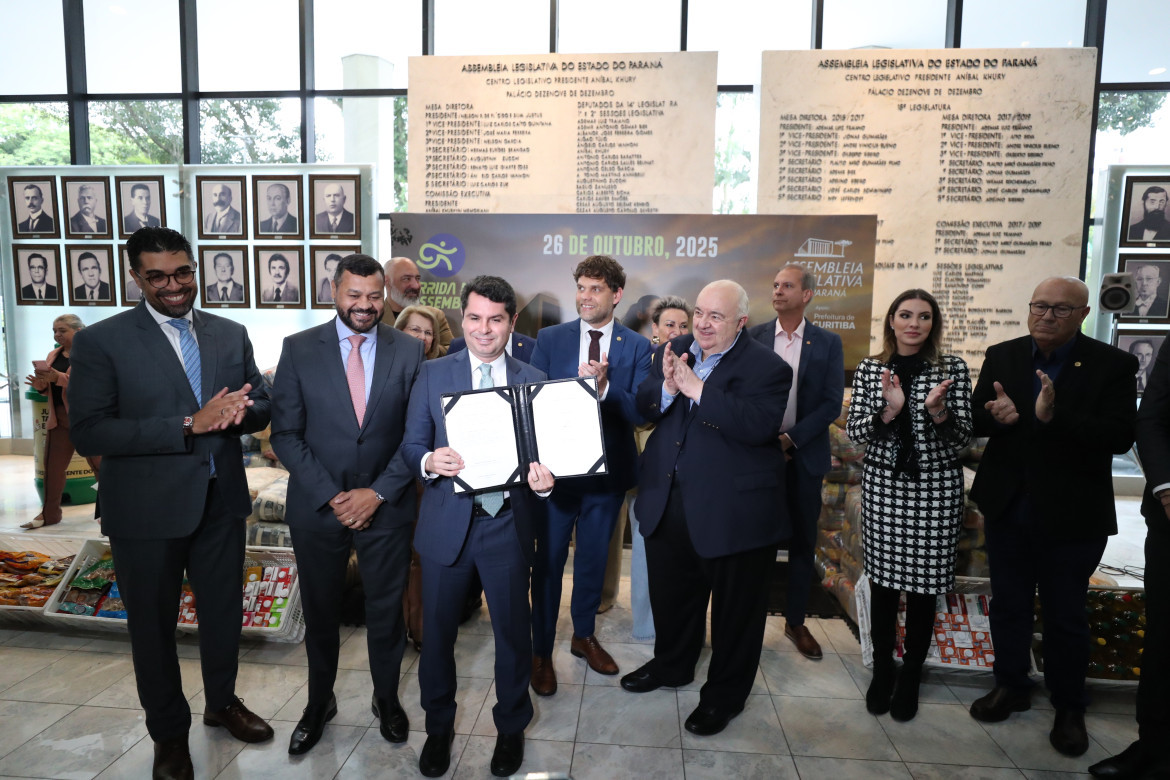 Assinatura ocorreu nesta terça-feira (28)