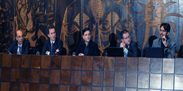 I SEMINÁRIO - PODER LEGISLATIVO E DEMOCRACIA CONTEMPORÂNEA