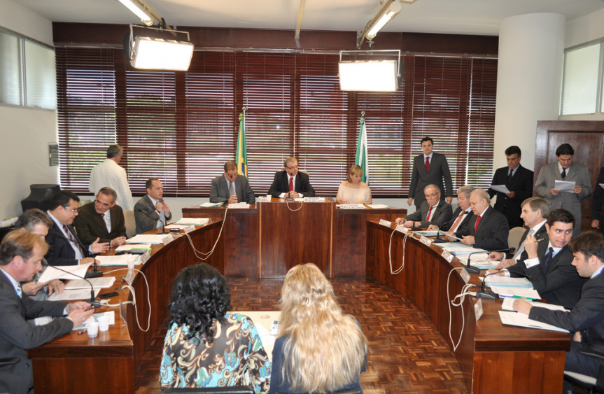 Reunião da Comissão de Constituição e Justiça (CCJ).