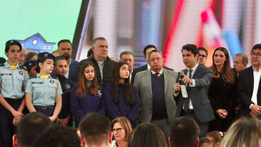 A Assembleia destinará R$ 70 milhões de recursos da economia dos 54 deputados e deputadas estaduais.