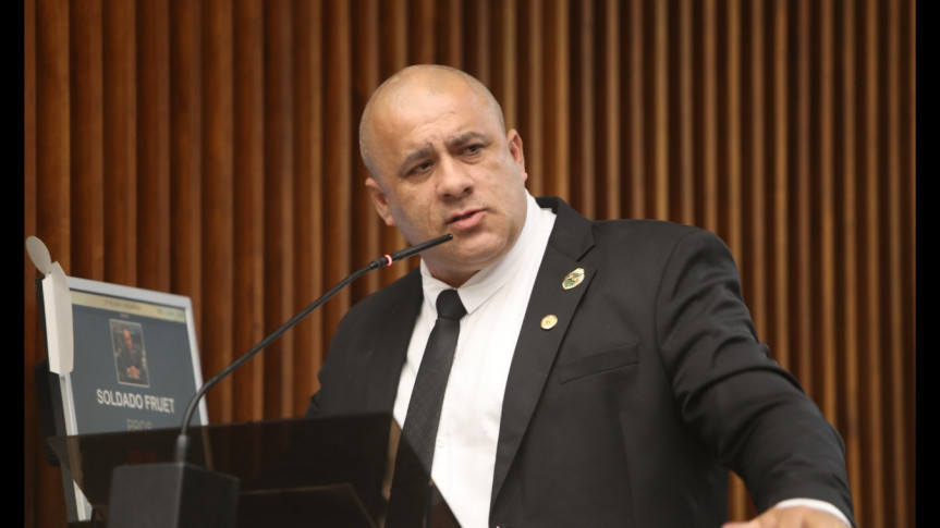 Deputado Soldado Fruet (PROS).