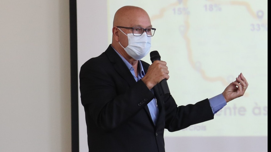 Deputado Luiz Claudio Romanelli (PSB).