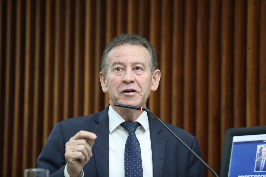 Deputado Professor Lemos (PT).