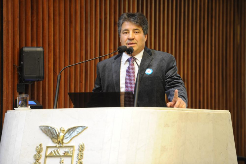 Presidente do Sindicato dos Conferentes de Paranaguá, Carlos Antonio Tortato.