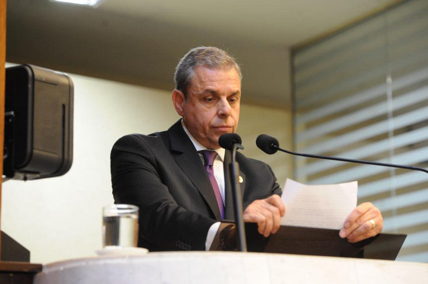 Deputado Missionário Ricardo Arruda (PSC).