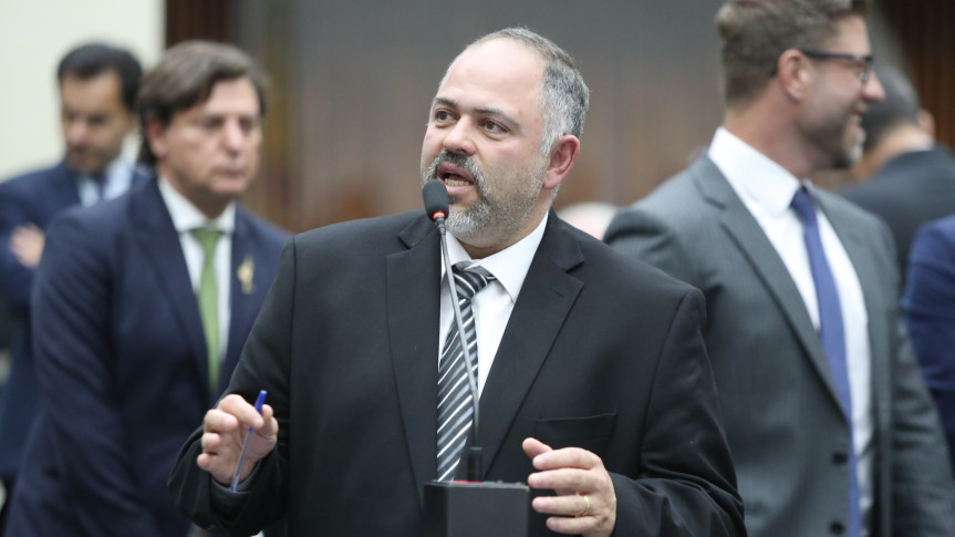Deputado Artagão Júnior (PSD).