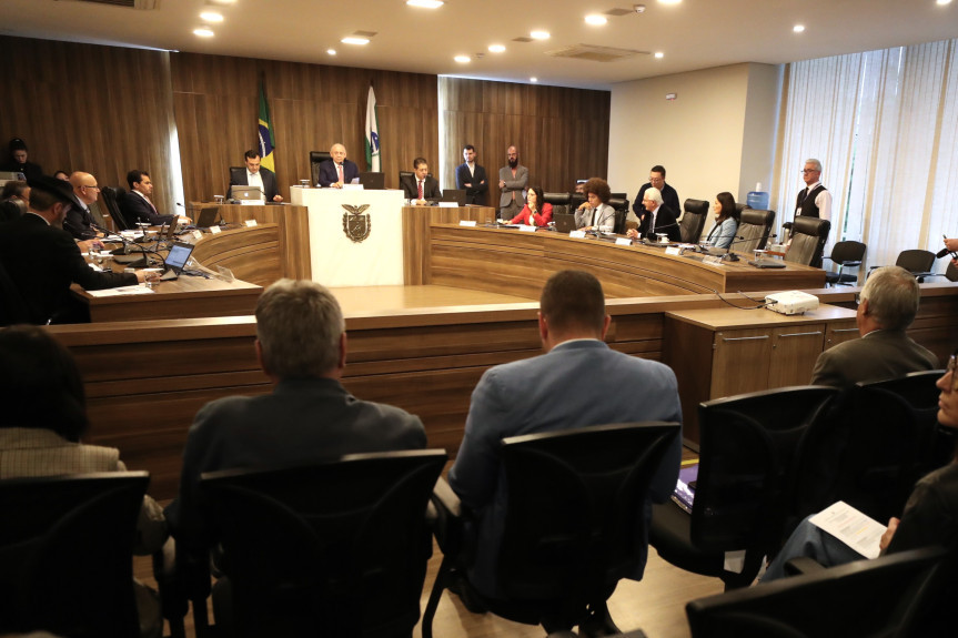 CCJ aprova proposta que trata da obrigatoriedade de relatórios sobre abortamentos em hospitais do Paraná