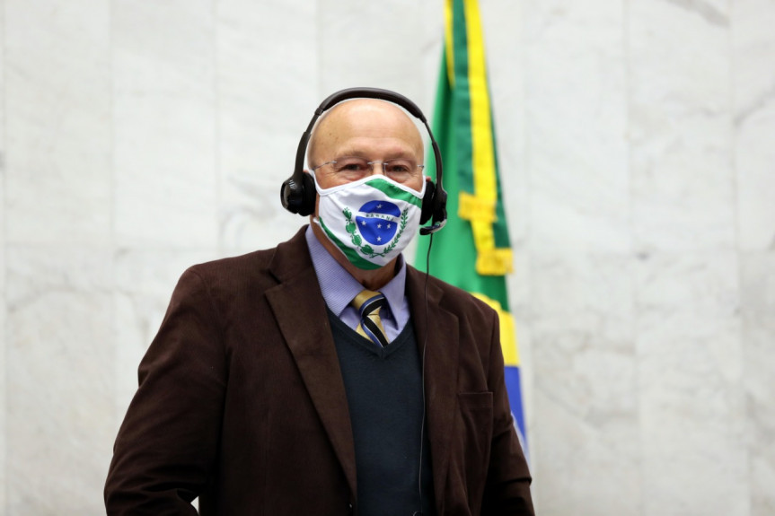 Deputado Luiz Cláudio Romanelli (PSB).