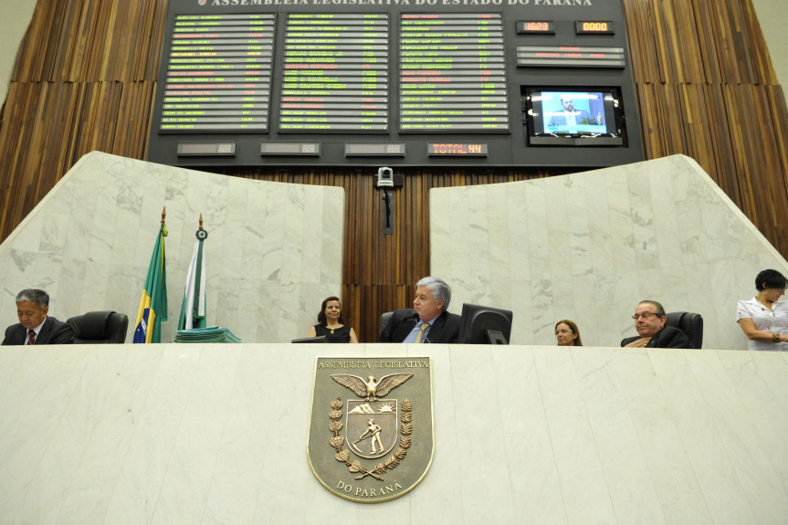 Sessão plenária desta terça feira